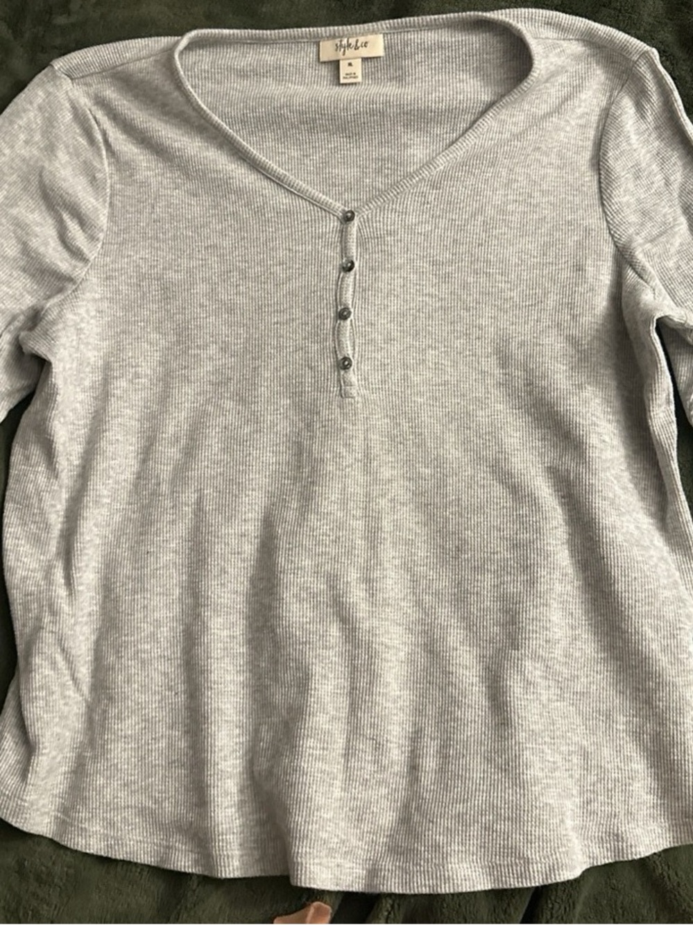 Hyfve Light Gray Ribbed Henley Long Sleeve Top